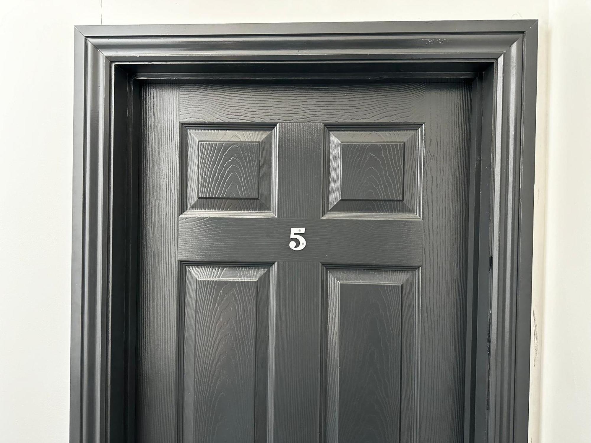6D Hosting Coventry Exterior foto